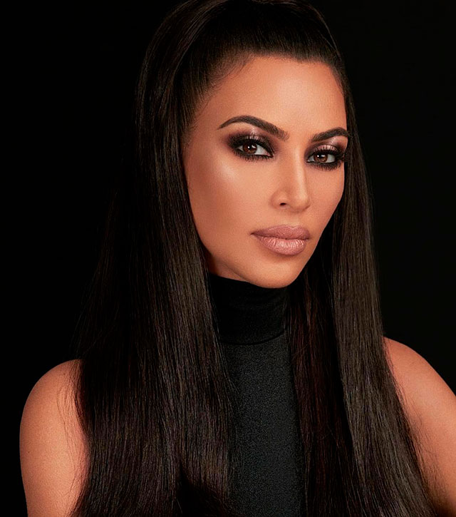 Kim Kardashian maquillada por Mario Dedivanovic